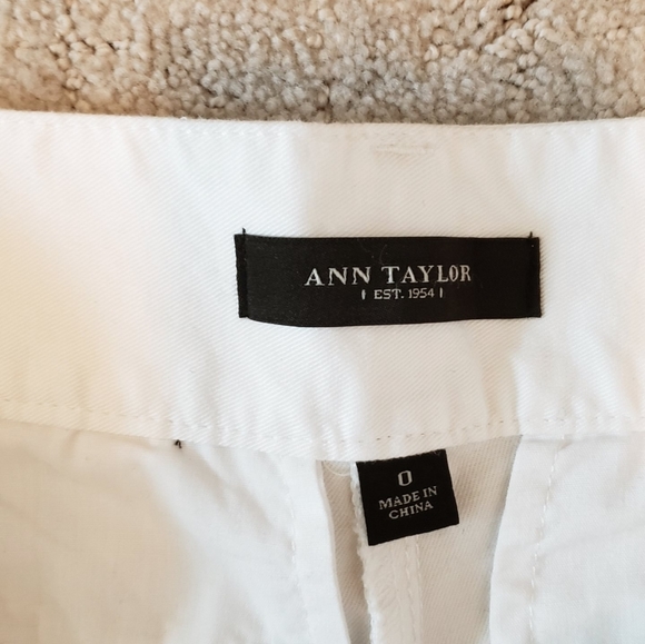 Loft walking shorts size 0 - Picture 2 of 4